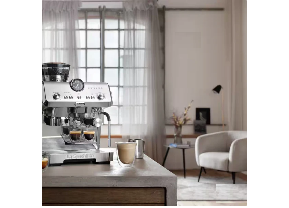 La Specialista Opera EC 9555.M Coffee Machine